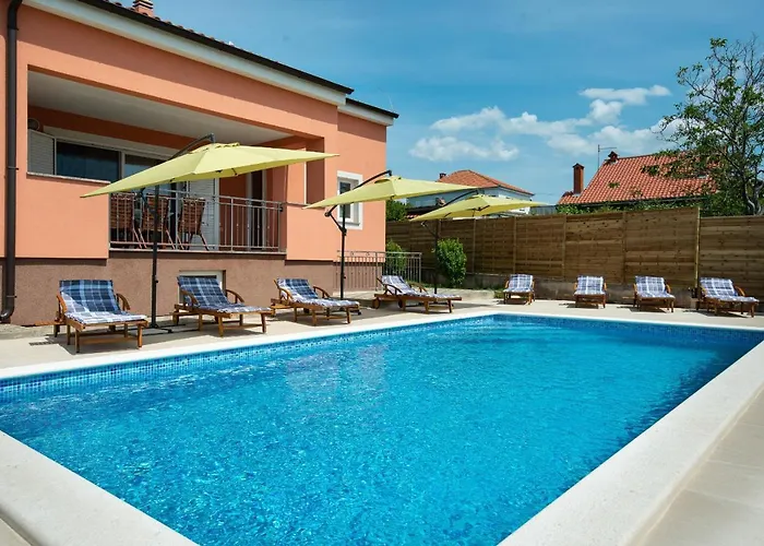 Solis Zadarvillas Vila *