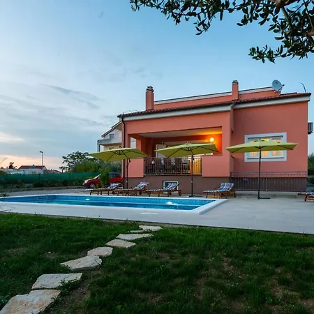 Solis Zadarvillas ヴィラ