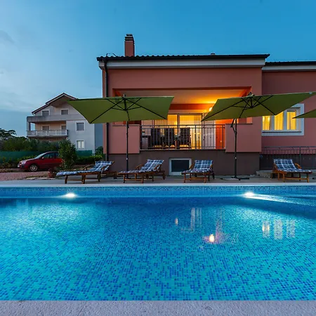 Solis Zadarvillas * Zadar