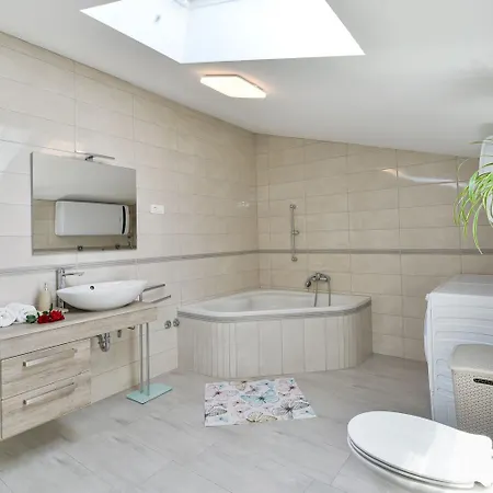 Solis Zadarvillas * Zadar