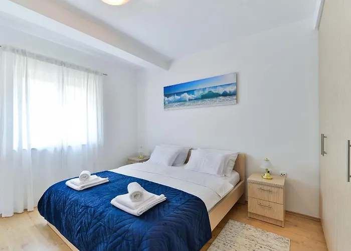 Solis Zadarvillas * זאדאר