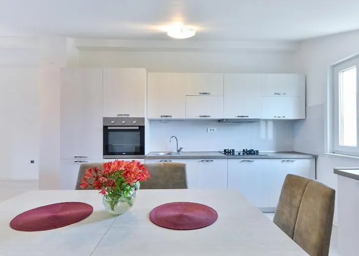 Solis Zadarvillas * Ζαντάρ